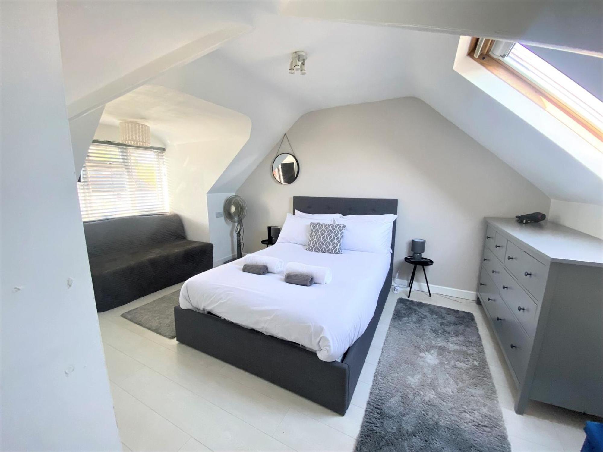 Spacious Near The Marinas With Ample Parking Lymington