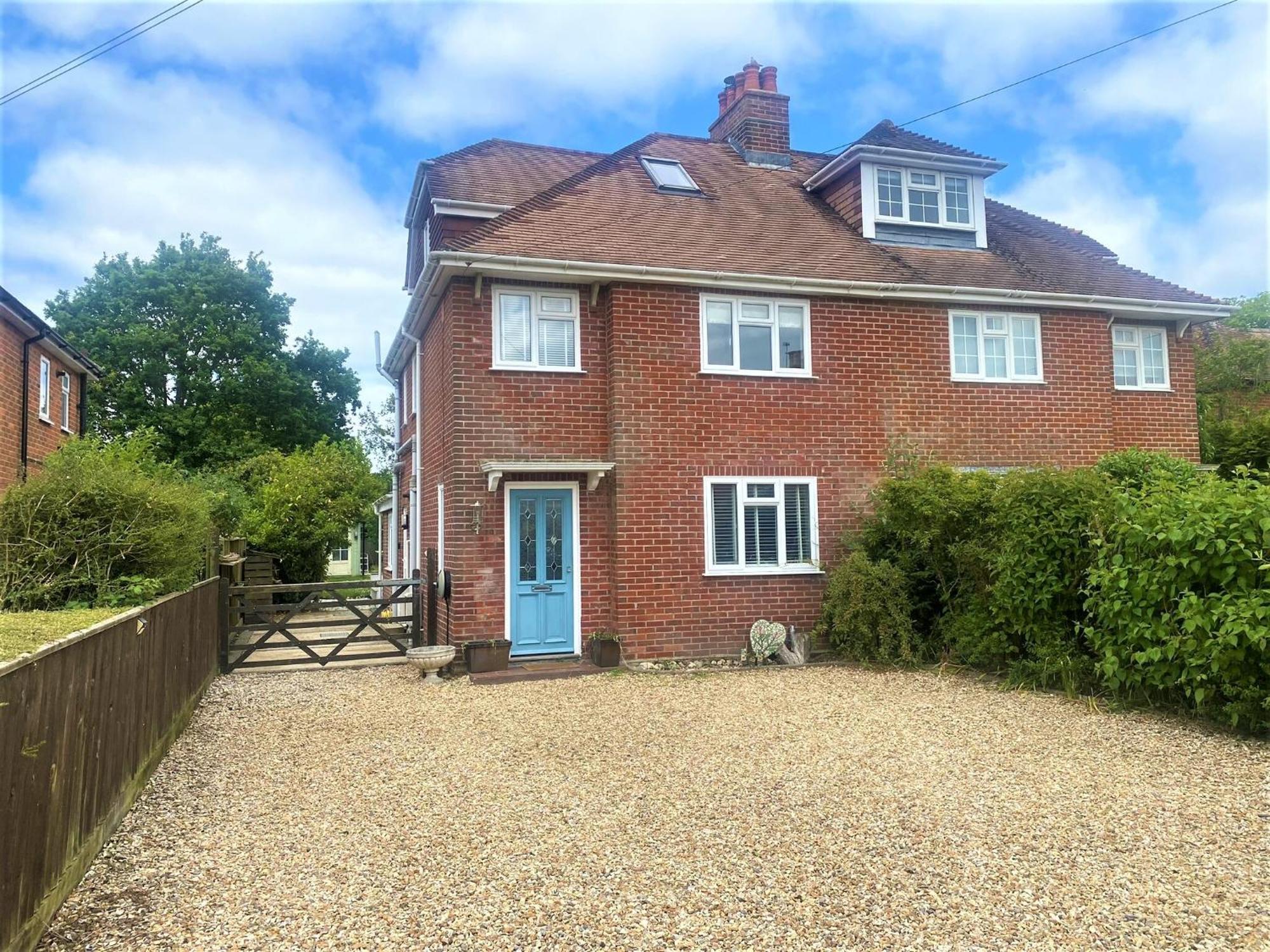 Spacious Near The Marinas With Ample Parking Holiday home