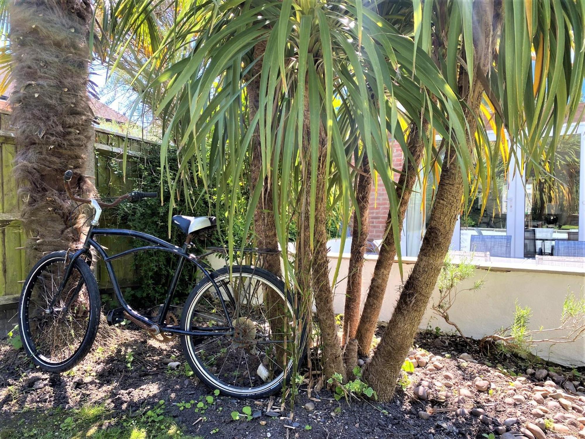 Holiday home Spacious Near The Marinas With Ample Parking