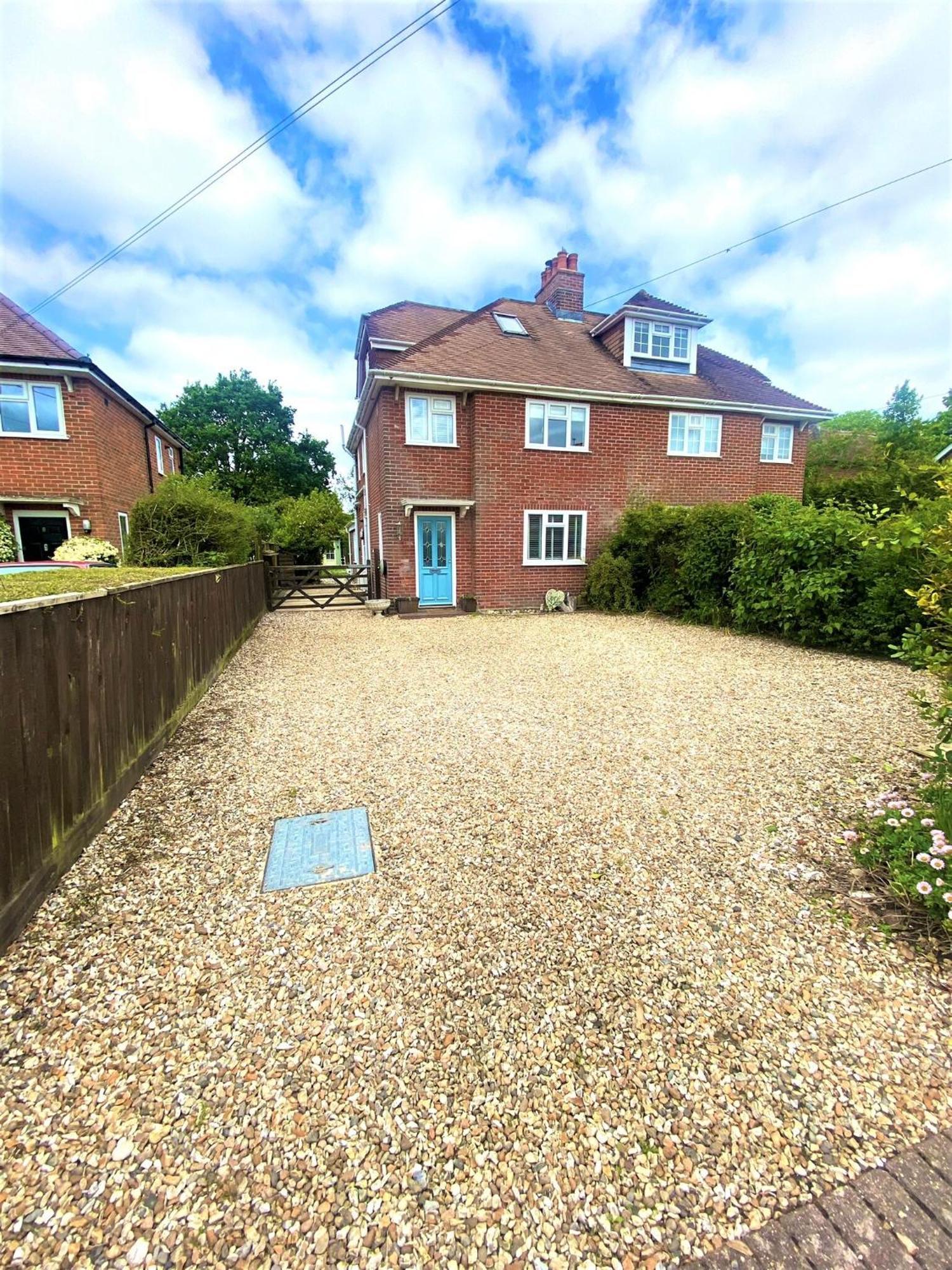 Spacious Near The Marinas With Ample Parking * Lymington