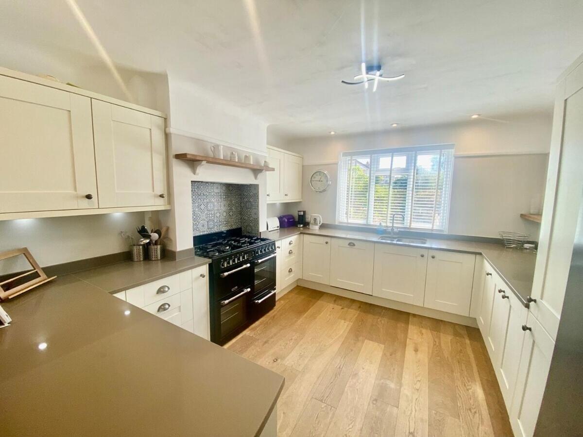 Spacious Near The Marinas With Ample Parking Lymington